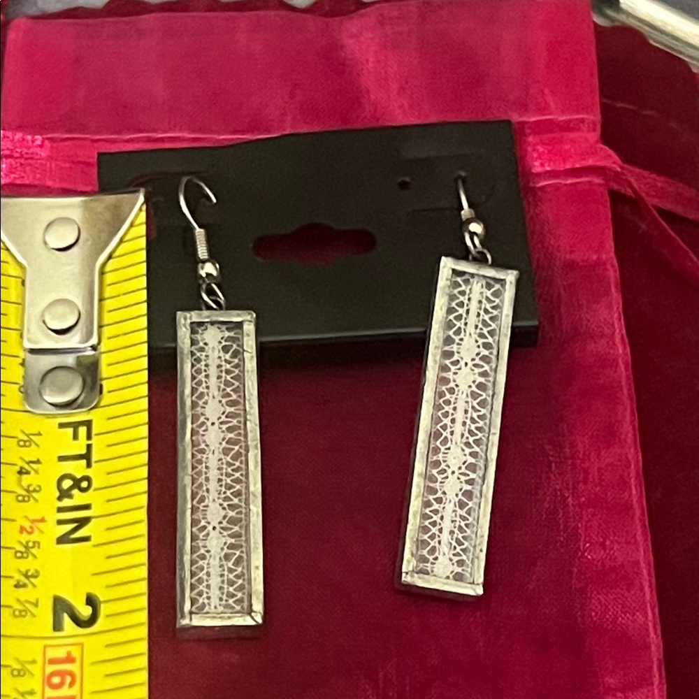 Elegant Silver Rectangular Earrings - image 4